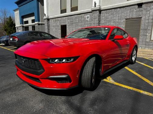 2024 Ford Mustang EcoBoost