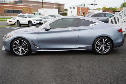 2017 INFINITI Q60 3.0T Premium