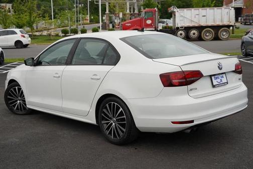 2016 Volkswagen Jetta 1.8T Sport