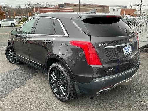 2017 Cadillac XT5 Platinum