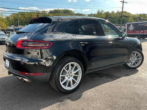 2018 Porsche Macan S