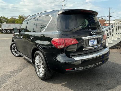 2015 INFINITI QX80 Base