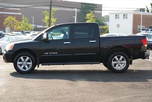 2012 Nissan Titan SL