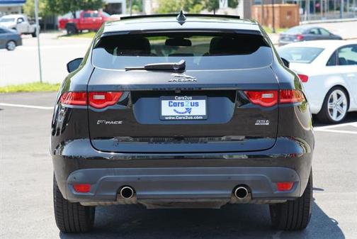 2018 Jaguar F-PACE 35t R-Sport