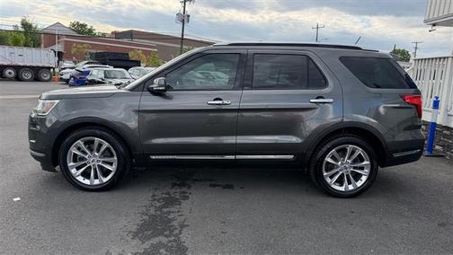 Magnetic Metallic 2018 Ford Explorer Limited