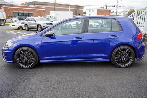 2016 Volkswagen Golf R 4-Door
