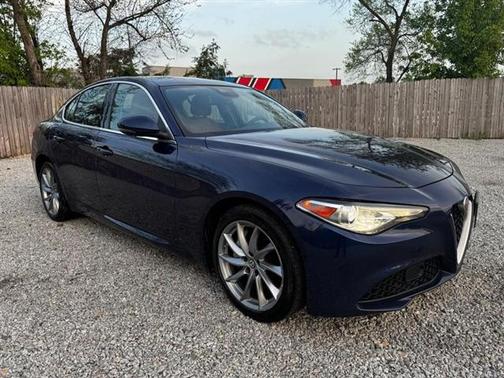 2020 Alfa Romeo Giulia Base