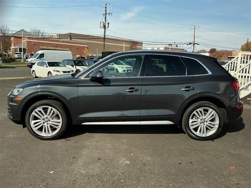 2018 Audi Q5 PREMIUM PLUS/TECH PREMIUM PLUS