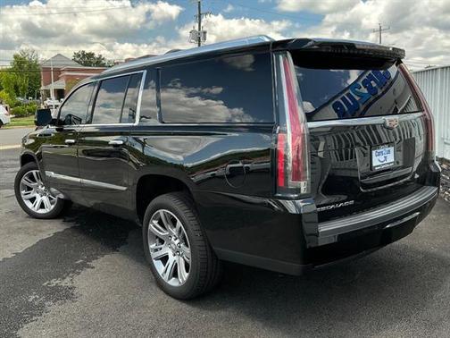 2015 Cadillac Escalade ESV Premium