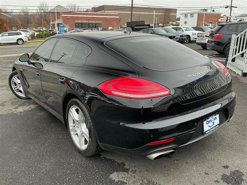 2014 Porsche Panamera 4