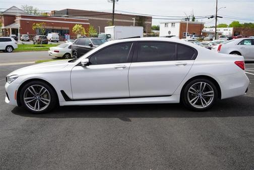 2018 BMW 750 i xDrive