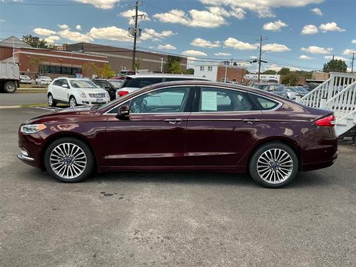 2017 Ford Fusion SE