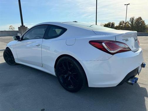 2015 Hyundai Genesis Coupe 3.8 Base