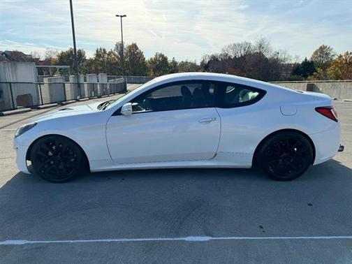 2015 Hyundai Genesis Coupe 3.8 Base