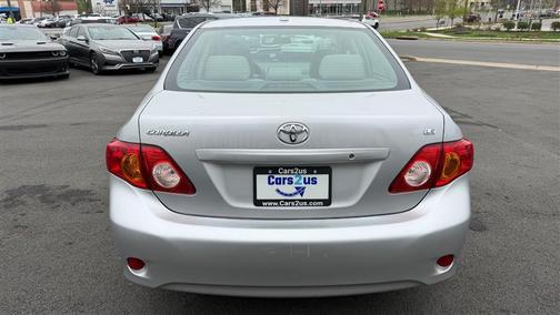 Classic Silver Metallic 2010 Toyota Corolla LE
