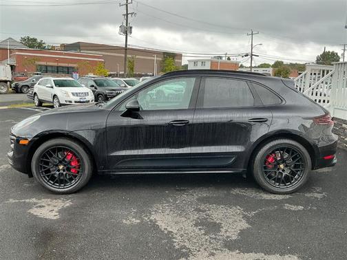 2017 Porsche Macan GTS