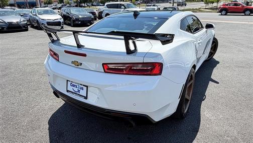 Summit White 2016 Chevrolet Camaro 2SS