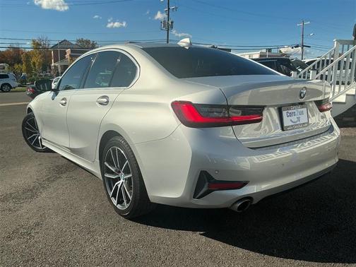 2019 BMW 330 330i
