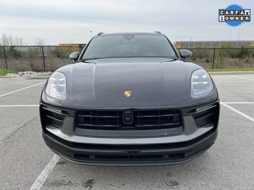 2024 Porsche Macan Base