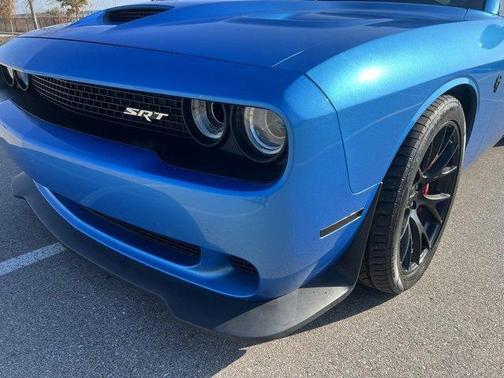 2016 Dodge Challenger SRT Hellcat