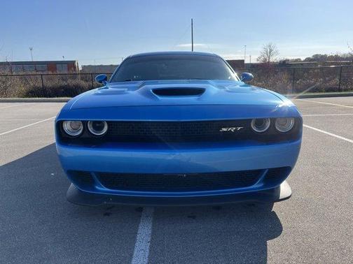 2016 Dodge Challenger SRT Hellcat