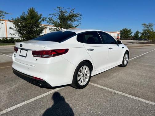 2018 Kia Optima S