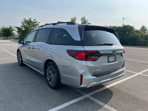 2025 Honda Odyssey Touring
