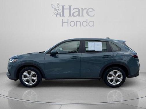 Pearl 2025 Honda HR-V LX