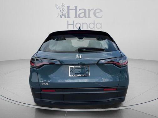 Pearl 2025 Honda HR-V LX