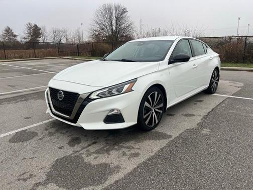 2021 Nissan Altima 2.5 SR