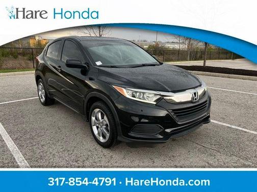 Crystal Black Pearl 2019 Honda HR-V LX