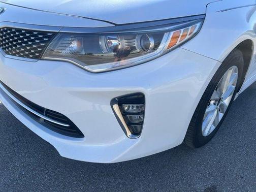 2018 Kia Optima S