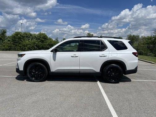 2025 Honda Pilot Black Edition