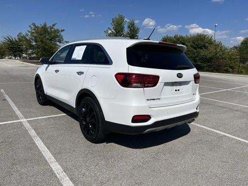 2020 Kia Sorento EX V6