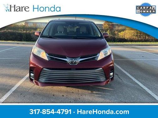 2019 Toyota Sienna XLE