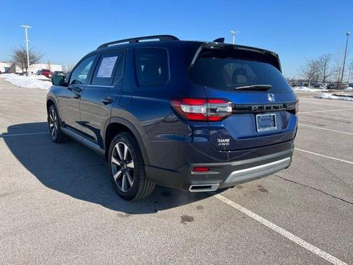 2023 Honda Pilot Elite