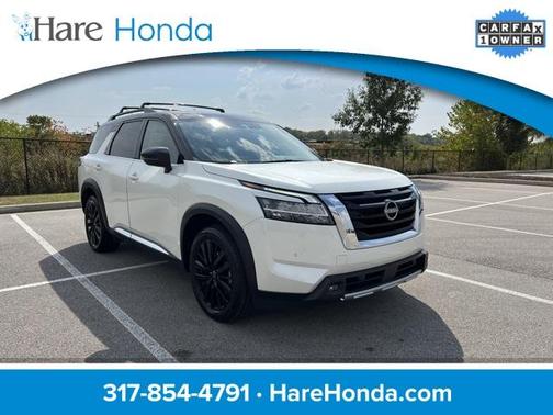 2023 Nissan Pathfinder Platinum