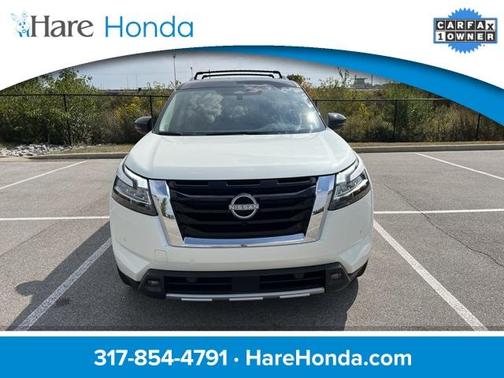 2023 Nissan Pathfinder Platinum