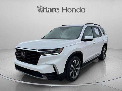 Platinum White Pearl 2023 Honda Pilot Elite