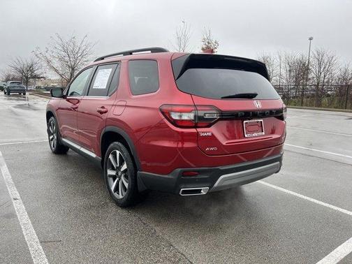 2024 Honda Pilot Touring