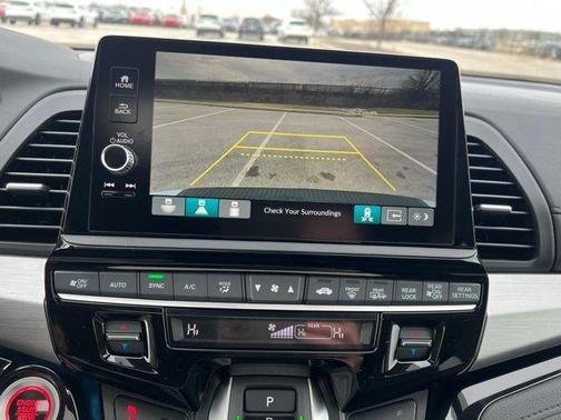 Solar Silver Metallic 2026 Honda Odyssey Touring