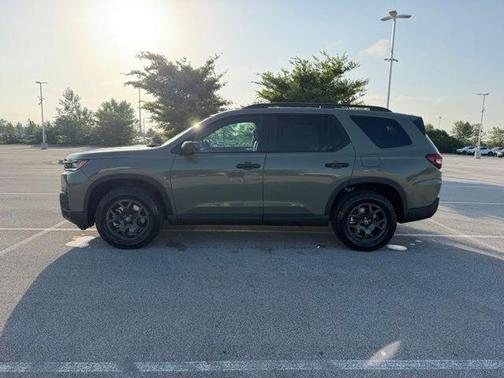 Ash Green 2026 Honda Pilot TrailSport