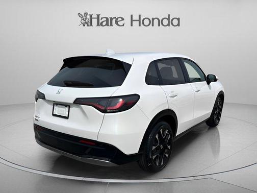 Platinum White Pearl 2026 Honda HR-V EX-L