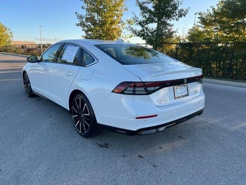 2023 Honda Accord Hybrid Touring