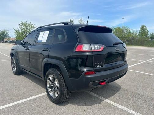 2019 Jeep Cherokee Trailhawk Elite