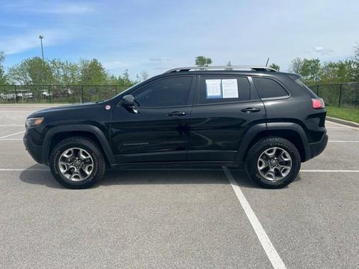 2019 Jeep Cherokee Trailhawk Elite