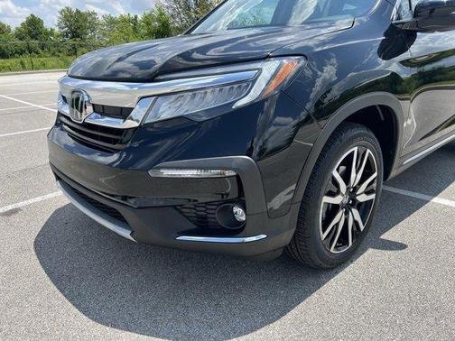 2021 Honda Pilot Touring 7-Passenger