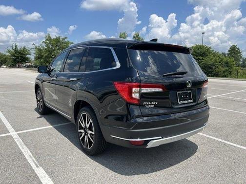 2021 Honda Pilot Touring 7-Passenger