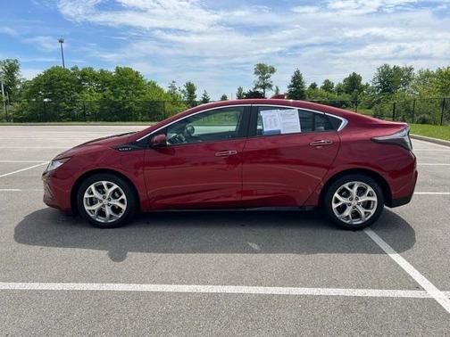 2018 Chevrolet Volt Premier
