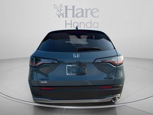 Pearl 2027 Honda HR-V Sport